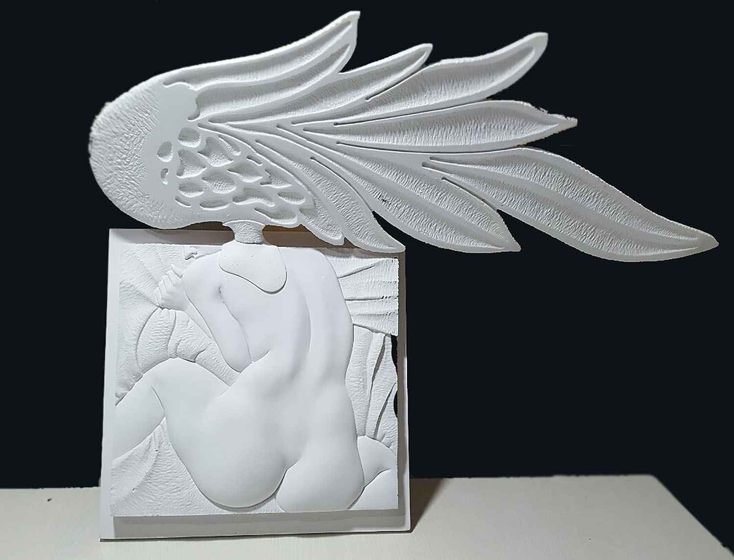 Yoon Dujin, Guardian Apperance_Plastic+mixedmedia_35x51x4cm_2017