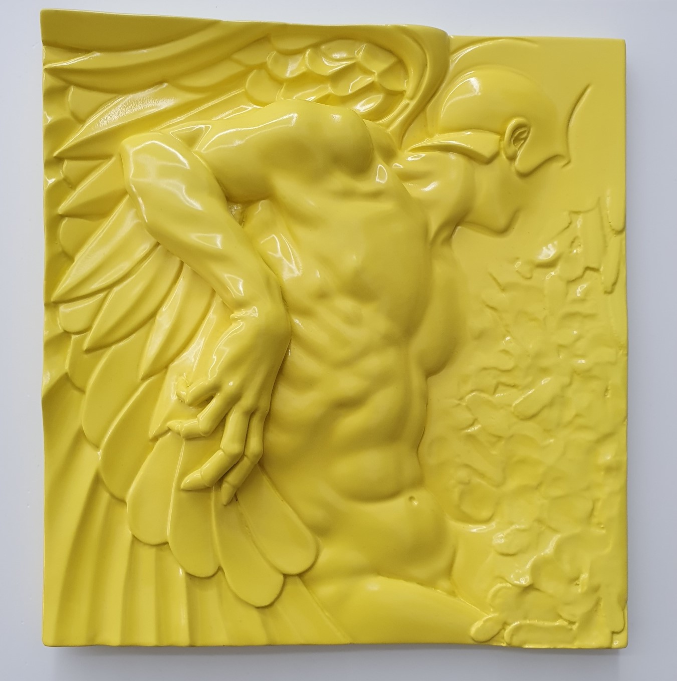 Yoon Dujin, Guardian Angel, 26x25cm, Resin, 2023-1