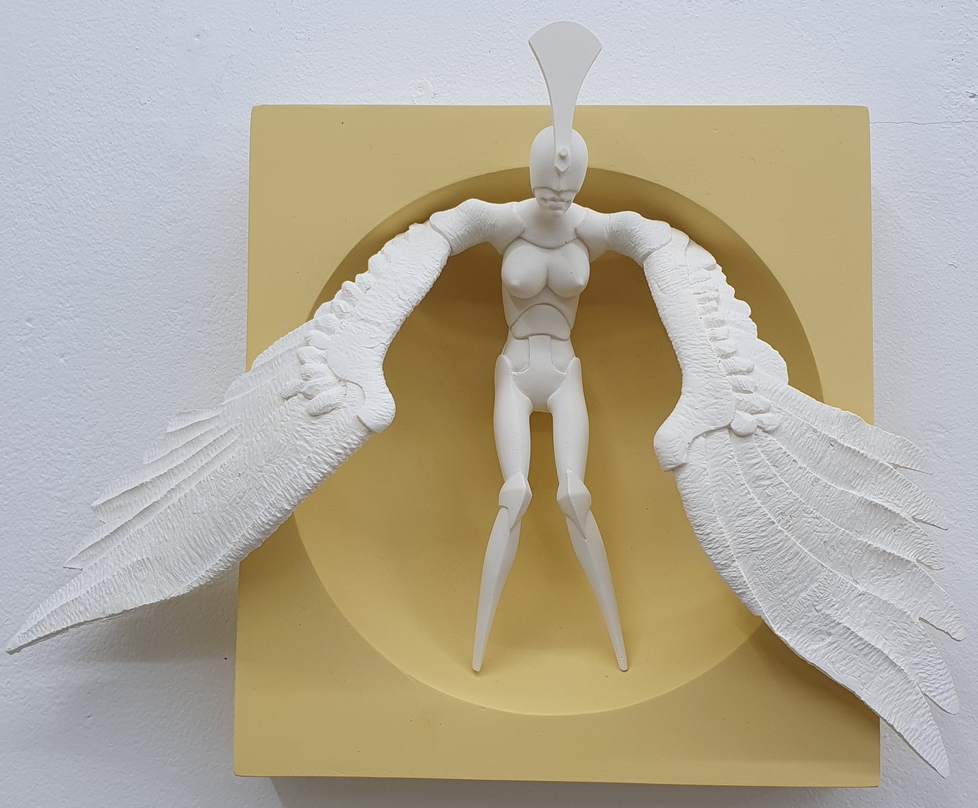 Yoon Dujin, Guardian Angel, 41x30cm, Resin, 2023