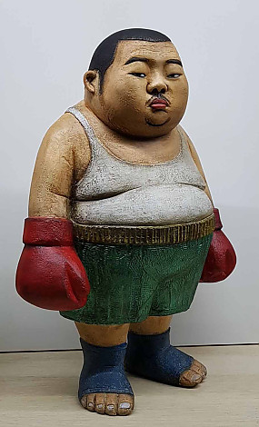 Kim Wongeun, Hungry Boxer, 35x20x53(h)cm, painted on Resin&Epoxy, 2018 Ap. i of vi
