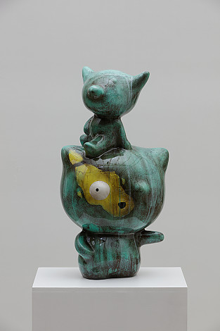 Noh Jun, Suki on a Big Head Taehee-ST series, 30x24x57cm, car paint on bronze, 2017